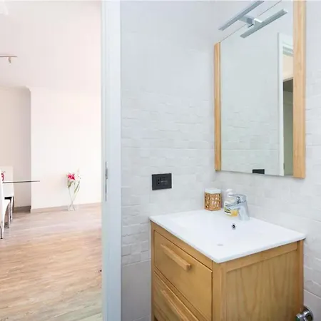 Live Maritime Apartment *